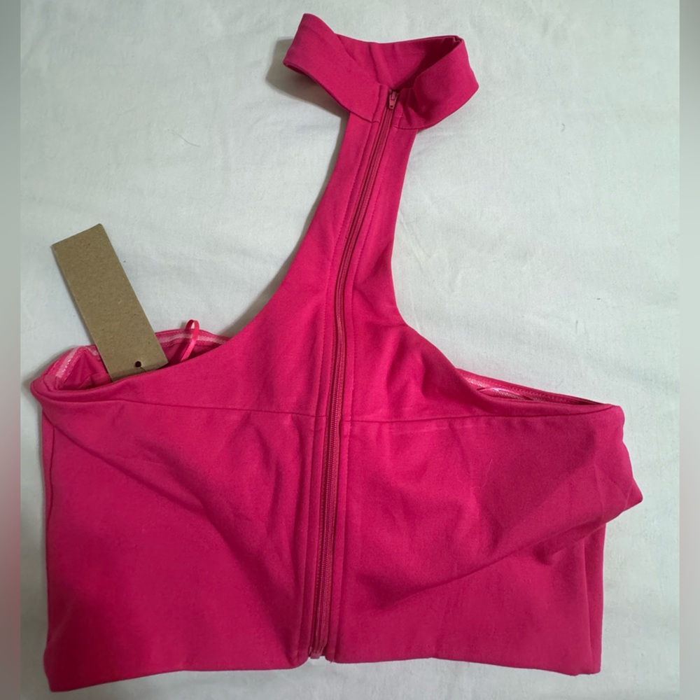 Pink Mock Neck Crop Top - Picture 4 of 4